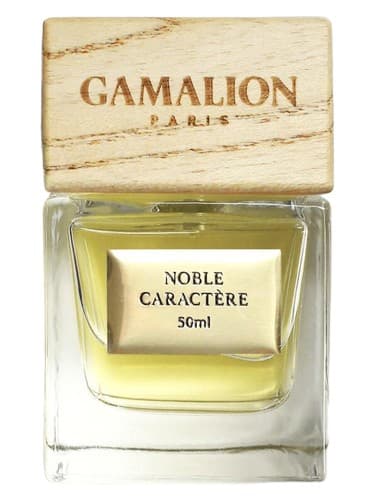Noble Caractère - کاراکتر نجیب