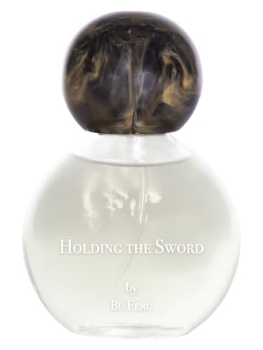 Holding The Sword - نگه داشتن شمشیر