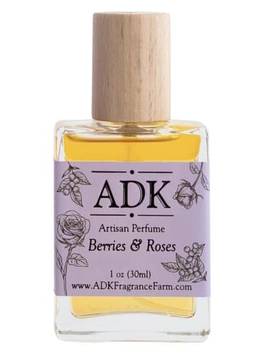 Berries & Roses - توت و گل رز
