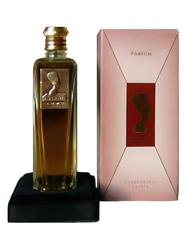 Nefertiti - نفرتیتی