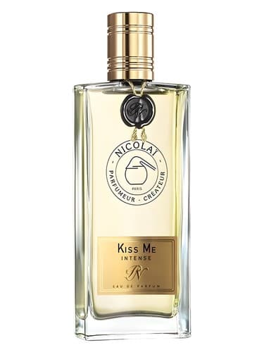 Kiss Me Intense - کیس می اینتنس