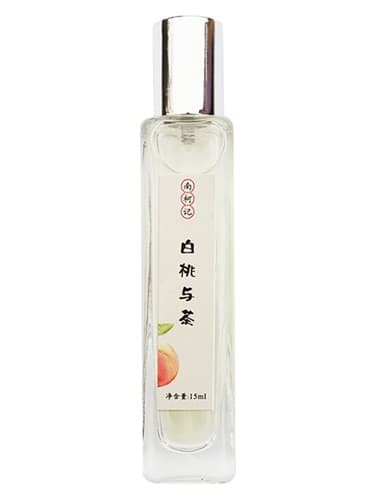 White Peach & Tea 白桃与茶 - پیچ وایت و تی 白桃与茶