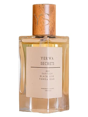 #01 Saffron Black Rose Tonka Bean