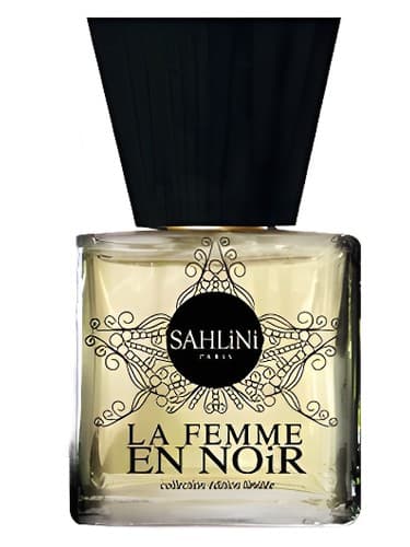 La Femme en Noir