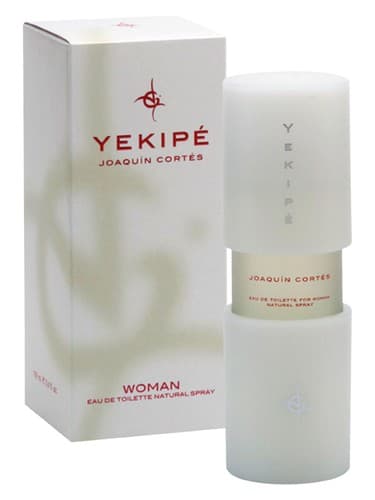 Yekipé Woman